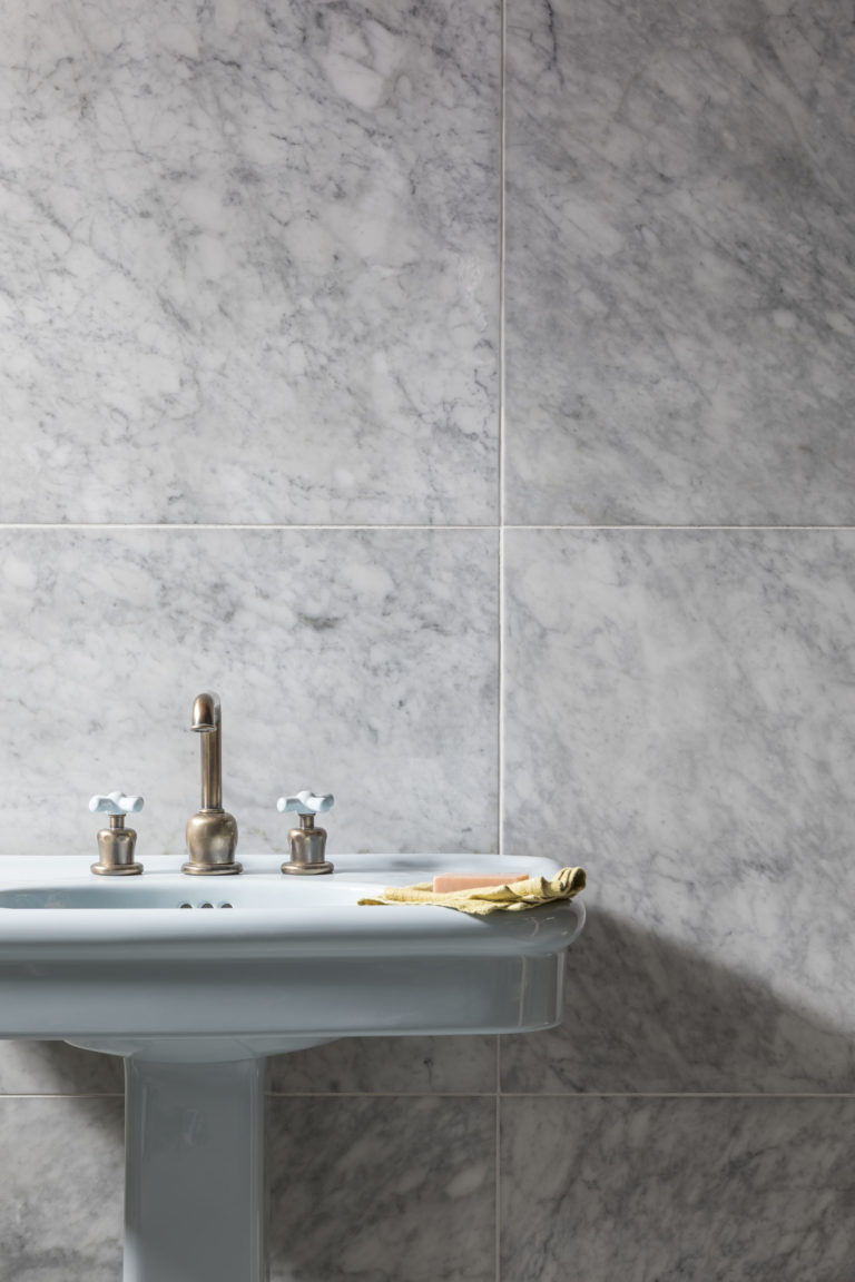 carrara-honed-marble-bathroom-tile