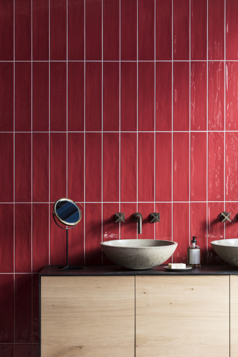 paintbox-berry-gloss-ceramic-bathroom-wall-tile