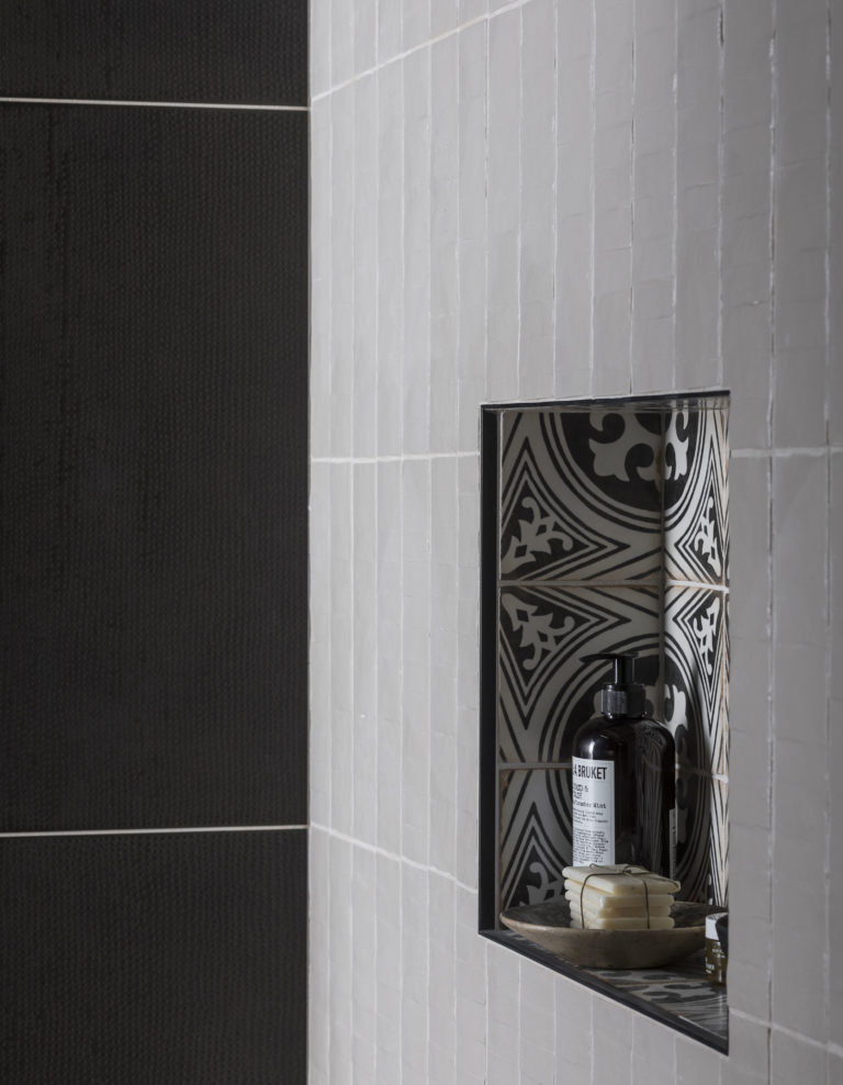 form-black-decor-porcelain-bathroom-tiles