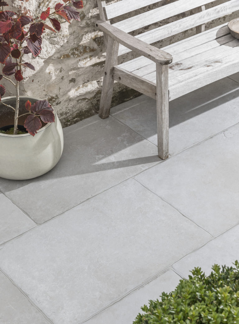 lulworth-grey-outdoor-porcelain-floor-tiles