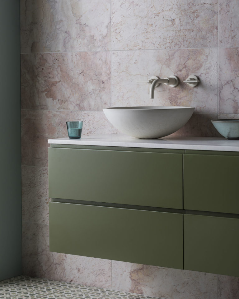tangier-ivy-green-ceramic-bathroom-tiles