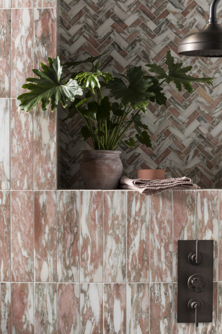 valentina-honed-marble-valentina-honed-marble-herringbone-mosaic-bathroom-tiles