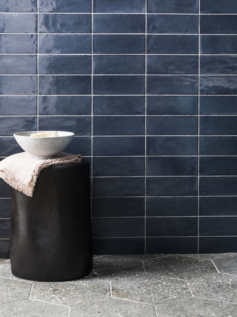 zen-blue-gloss-porcelain-rectangle-bathroom-tile