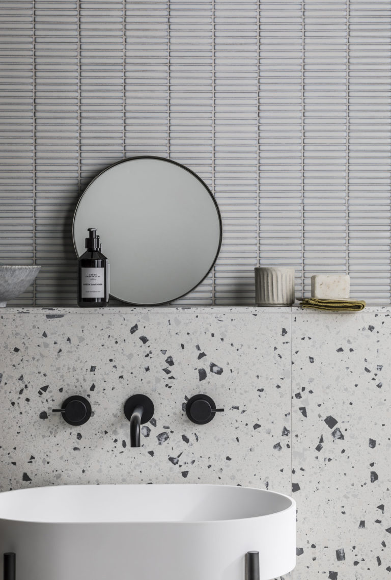 terrazzo-nouveau-mono-matt-porcelain-bathroom-tile
