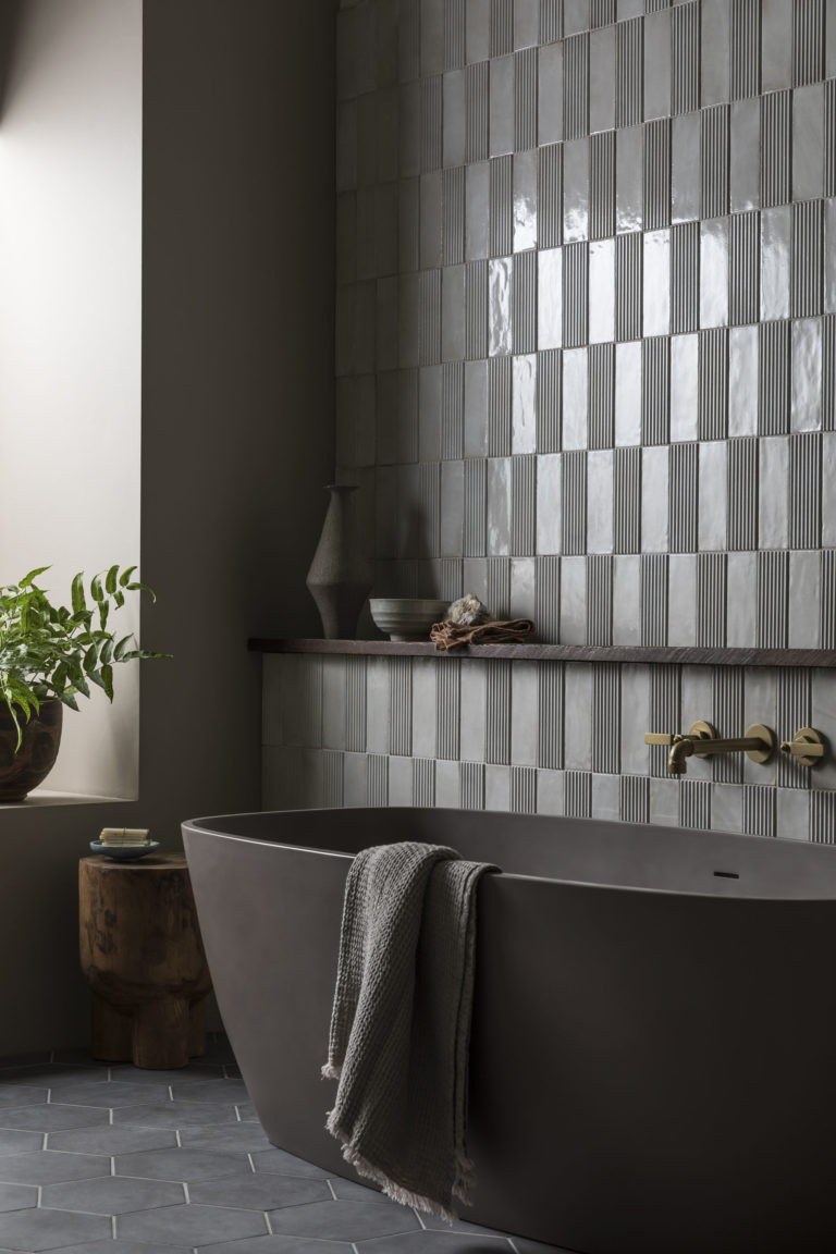 zen-natural-gloss-porcelain-bathroom-wall-tile