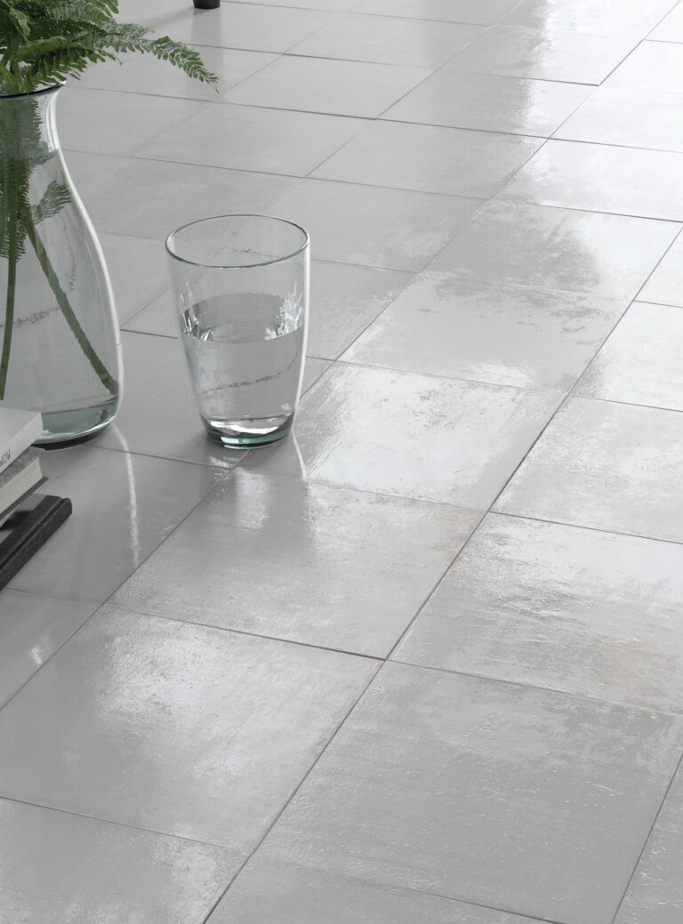Valencia White Gloss Porcelain Patterned Wall and Floor Tile