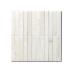 Calacatta Amber Honed Iggy Maxi Mosaic